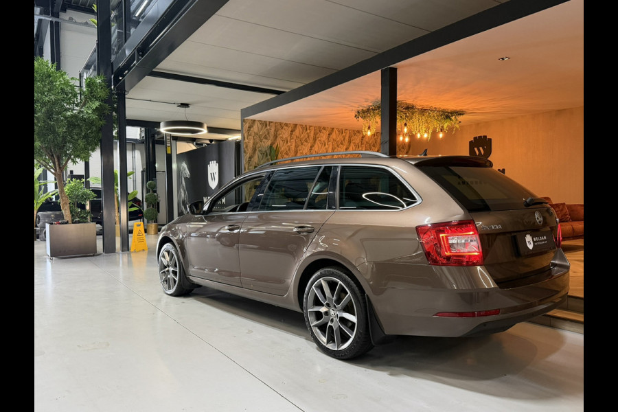 Škoda Octavia Combi 1.5 TSI Sport Business | 2020 | Automaat | Unieke bruine kleur | CarPlay | Stoelverwarming | Rijklaar