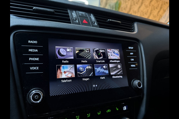 Škoda Octavia Combi 1.5 TSI Sport Business | 2020 | Automaat | Unieke bruine kleur | CarPlay | Stoelverwarming | Rijklaar