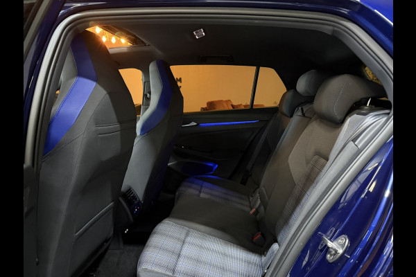Volkswagen Golf 8 GTE | 2021 | 245pk | Plug-in Hybrid | Pano | IQ.Light | IQ.Drive | Head-up | Elektrische Trekhaak | Rijklaar
