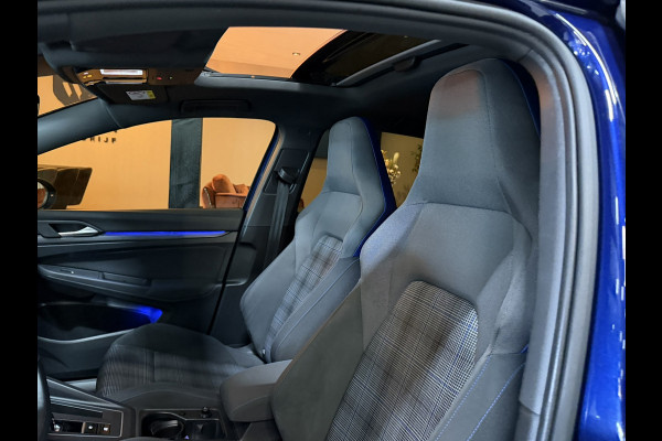 Volkswagen Golf 8 GTE | 2021 | 245pk | Plug-in Hybrid | Pano | IQ.Light | IQ.Drive | Head-up | Elektrische Trekhaak | Rijklaar