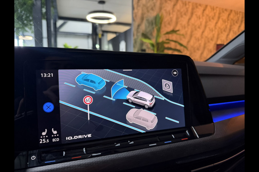 Volkswagen Golf 8 GTE | 2021 | 245pk | Plug-in Hybrid | Pano | IQ.Light | IQ.Drive | Head-up | Elektrische Trekhaak | Rijklaar
