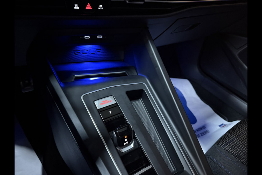 Volkswagen Golf 8 GTE | 2021 | 245pk | Plug-in Hybrid | Pano | IQ.Light | IQ.Drive | Head-up | Elektrische Trekhaak | Rijklaar