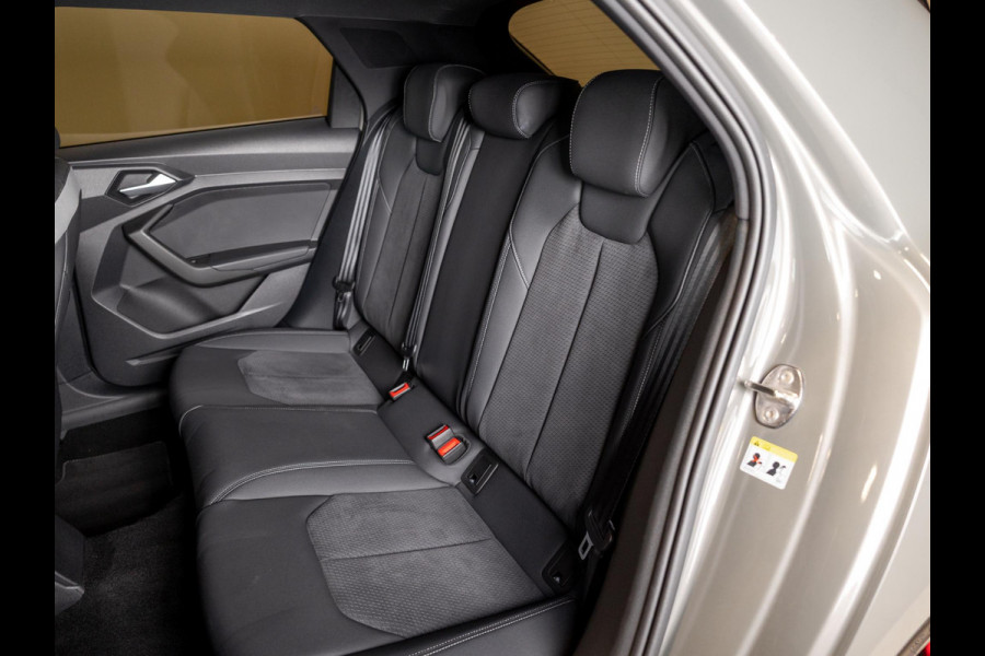 Audi A1 Sportback 40 TFSI 2x S-Line Edition / 207pk / Sonos / Keyless / Dodehoek herkenning /