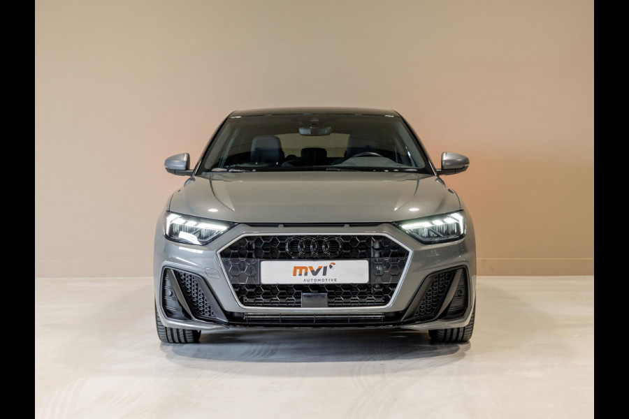 Audi A1 Sportback 40 TFSI 2x S-Line Edition / 207pk / Sonos / Keyless / Dodehoek herkenning /