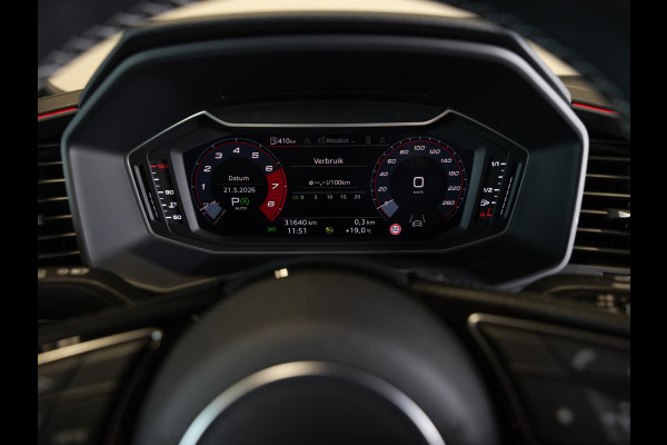 Audi A1 Sportback 40 TFSI 2x S-Line Edition / 207pk / Sonos / Keyless / Dodehoek herkenning /