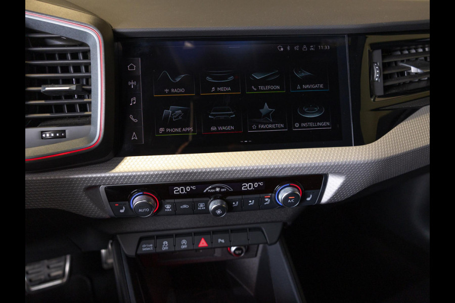 Audi A1 Sportback 40 TFSI 2x S-Line Edition / 207pk / Sonos / Keyless / Dodehoek herkenning /