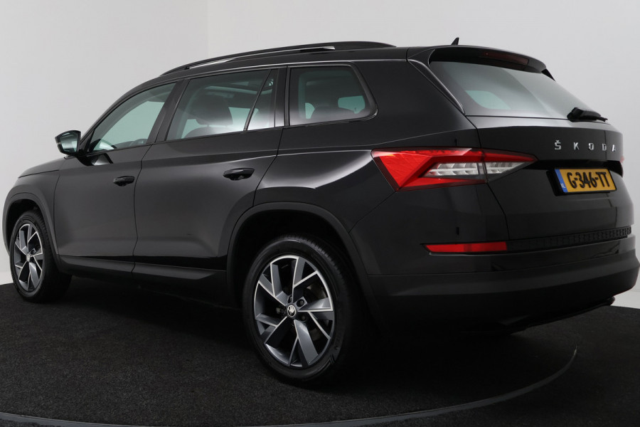 Škoda Kodiaq 1.5 TSI Limited Business Edition (PANORAMADAK, STOELVERWARMING, CRUISE ADAPTIEF, CANTON AUDIO, CARPLAY)