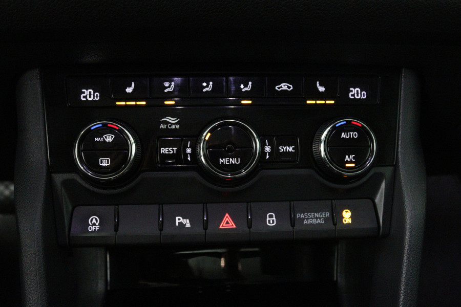 Škoda Kodiaq 1.5 TSI Limited Business Edition (PANORAMADAK, STOELVERWARMING, CRUISE ADAPTIEF, CANTON AUDIO, CARPLAY)