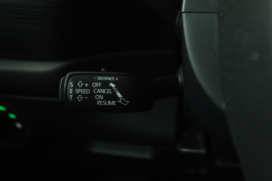 Škoda Kodiaq 1.5 TSI Limited Business Edition (PANORAMADAK, STOELVERWARMING, CRUISE ADAPTIEF, CANTON AUDIO, CARPLAY)