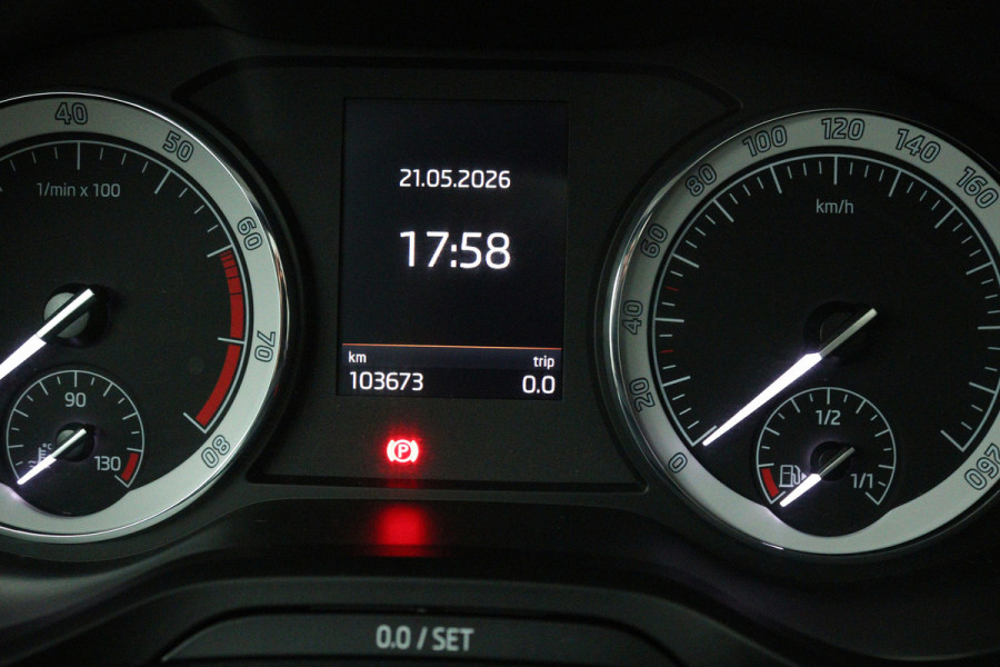 Škoda Kodiaq 1.5 TSI Limited Business Edition (PANORAMADAK, STOELVERWARMING, CRUISE ADAPTIEF, CANTON AUDIO, CARPLAY)