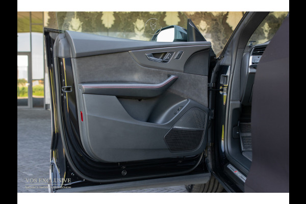 Audi RSQ8 4.0 TFSI Quattro BTW|Massage|B&O 3D Advanced|HUD|Standkachel|23''|4-wielsturing|Trekhaak|Softclose