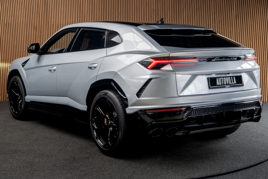 Lamborghini Urus 4.0 V8 HUD Leder Ceramic B&O 360° Massage ACC Alcantara hemel Elektr. achterklep Elektr. verstelbare stoelen met memory Stoel & Stuurverwarming Navi PDC Climate LM velgen