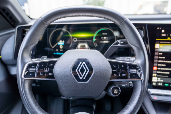 Renault Mégane E-Tech EV40 Boost Charge Techno|Prijs rijklaar incl. 12 mnd garantie|Stoel/Stuurverwarming Carplay Trekhaak DAB PDC