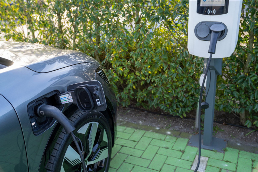 Renault Mégane E-Tech EV40 Boost Charge Techno|Prijs rijklaar incl. 12 mnd garantie|Stoel/Stuurverwarming Carplay Trekhaak DAB PDC