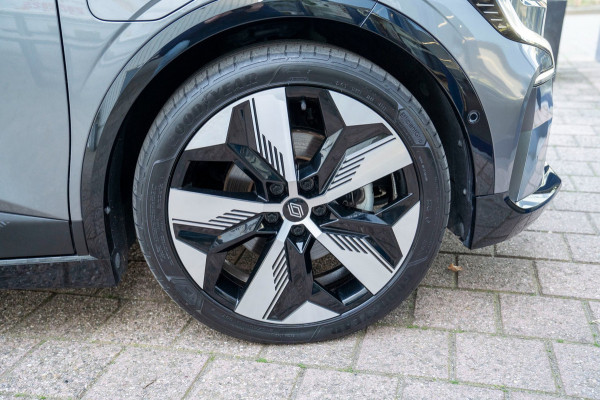 Renault Mégane E-Tech EV40 Boost Charge Techno|Prijs rijklaar incl. 12 mnd garantie|Stoel/Stuurverwarming Carplay Trekhaak DAB PDC