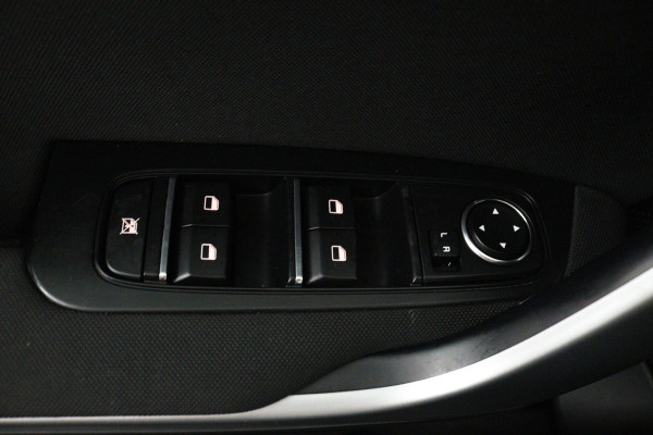 Kia Ceed Sportswagon 1.0 T-GDi ComfortLine (NAVIGATIE CARPLAY, CLIMA, AUTOPILOT, APAPTIVE CRUISE, DEALER ONDERHOUDEN)