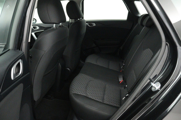 Kia Ceed Sportswagon 1.0 T-GDi ComfortLine (NAVIGATIE CARPLAY, CLIMA, AUTOPILOT, APAPTIVE CRUISE, DEALER ONDERHOUDEN)