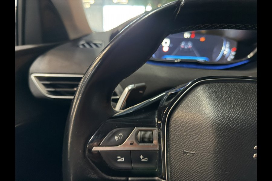 Peugeot 3008 1.6 e-THP Allure | 2018 | Automaat | Digitale Cockpit | Keyless | CarPlay | Navi | Sfeerverlichting | LED | Rijklaar