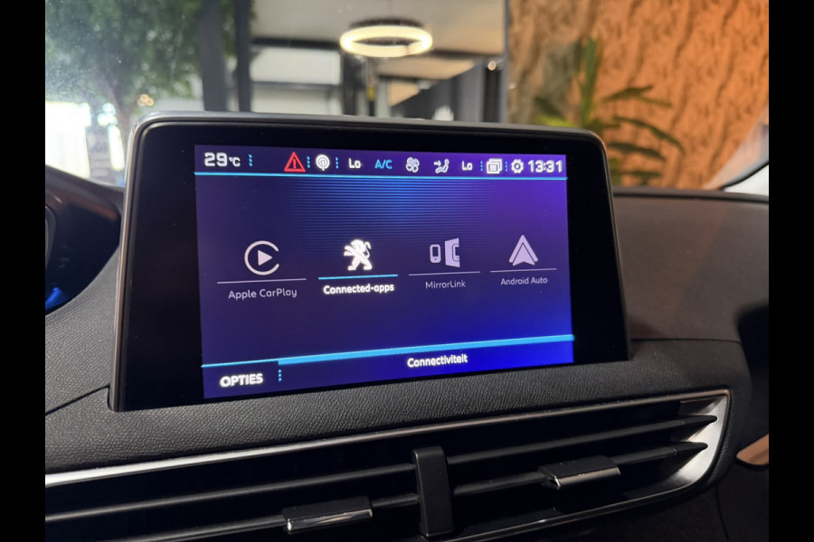 Peugeot 3008 1.6 e-THP Allure | 2018 | Automaat | Digitale Cockpit | Keyless | CarPlay | Navi | Sfeerverlichting | LED | Rijklaar