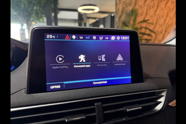 Peugeot 3008 1.6 e-THP Allure | 2018 | Automaat | Digitale Cockpit | Keyless | CarPlay | Navi | Sfeerverlichting | LED | Rijklaar