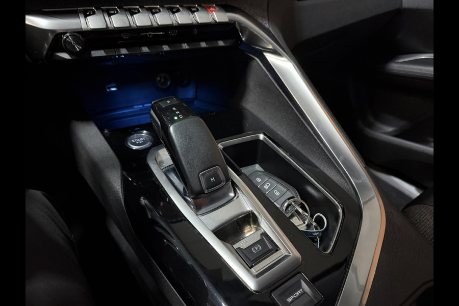 Peugeot 3008 1.6 e-THP Allure | 2018 | Automaat | Digitale Cockpit | Keyless | CarPlay | Navi | Sfeerverlichting | LED | Rijklaar
