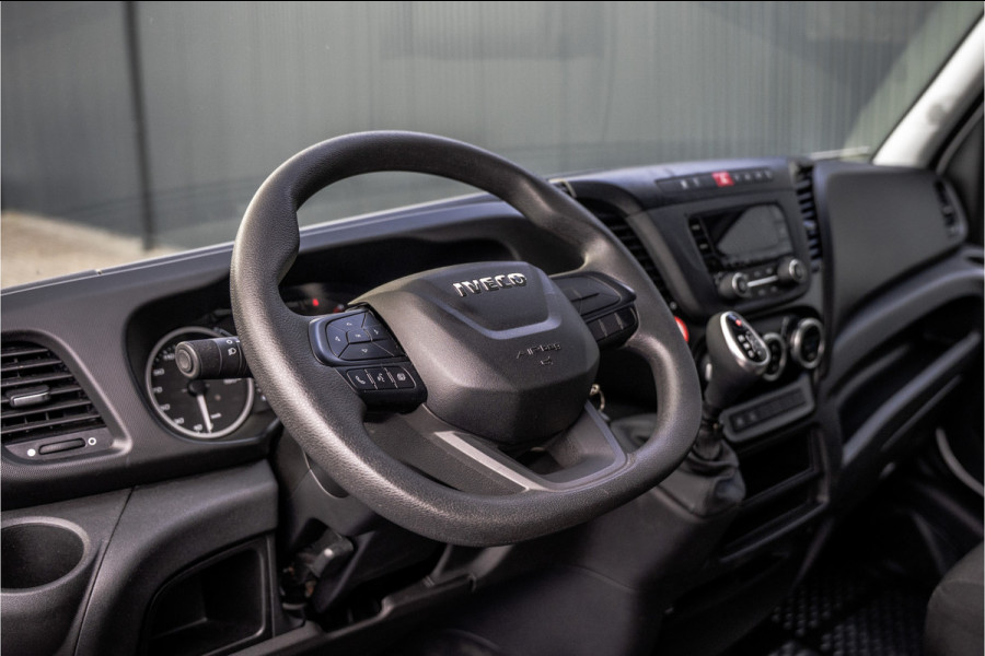 Iveco Daily 35S16 | 160 PK | L2H2 | Automaat | 3-Zits | Climate | Airco
