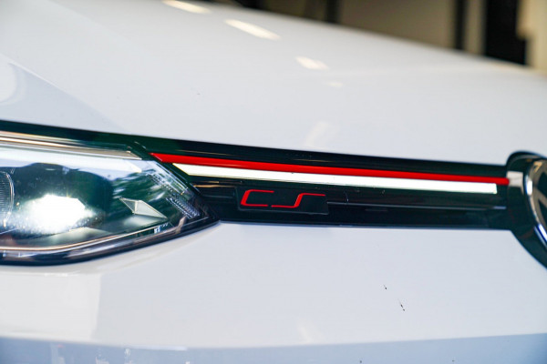 Volkswagen Golf 2.0 TSI GTI | Stuurwiel verwarming | Lane Assist | Clubsport | Camera