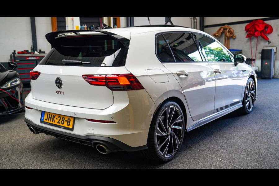 Volkswagen Golf 2.0 TSI GTI | Stuurwiel verwarming | Lane Assist | Clubsport | Camera