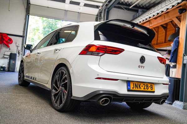 Volkswagen Golf 2.0 TSI GTI | Stuurwiel verwarming | Lane Assist | Clubsport | Camera
