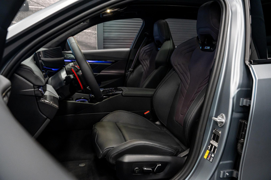 BMW 5 Serie Touring M5 *Bowers & Wilkins / M-Driver's Package / Stoelventilatie / Panorama / Carbon in- exterieur / Surround-View*