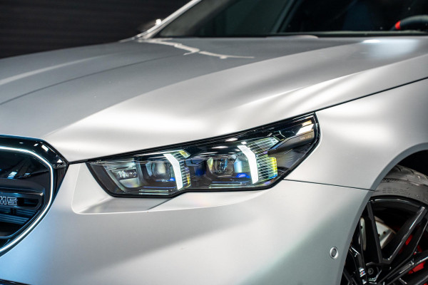 BMW 5 Serie Touring M5 *Bowers & Wilkins / M-Driver's Package / Stoelventilatie / Panorama / Carbon in- exterieur / Surround-View*