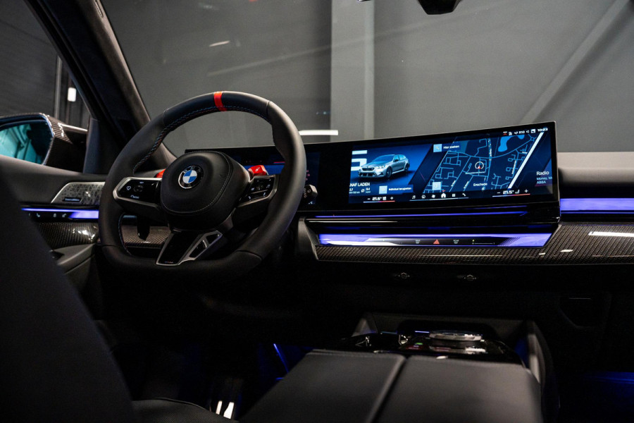 BMW 5 Serie Touring M5 *Bowers & Wilkins / M-Driver's Package / Stoelventilatie / Panorama / Carbon in- exterieur / Surround-View*