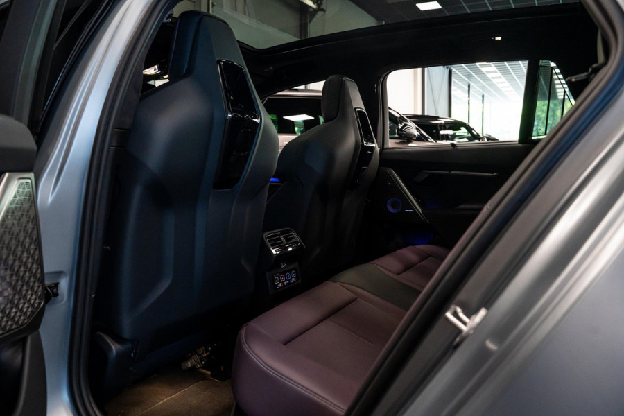 BMW 5 Serie Touring M5 *Bowers & Wilkins / M-Driver's Package / Stoelventilatie / Panorama / Carbon in- exterieur / Surround-View*