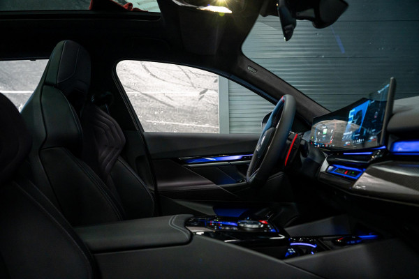BMW 5 Serie Touring M5 *Bowers & Wilkins / M-Driver's Package / Stoelventilatie / Panorama / Carbon in- exterieur / Surround-View*
