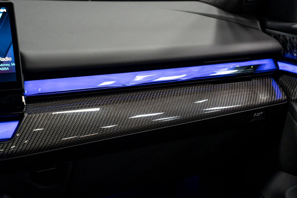 BMW 5 Serie Touring M5 *Bowers & Wilkins / M-Driver's Package / Stoelventilatie / Panorama / Carbon in- exterieur / Surround-View*