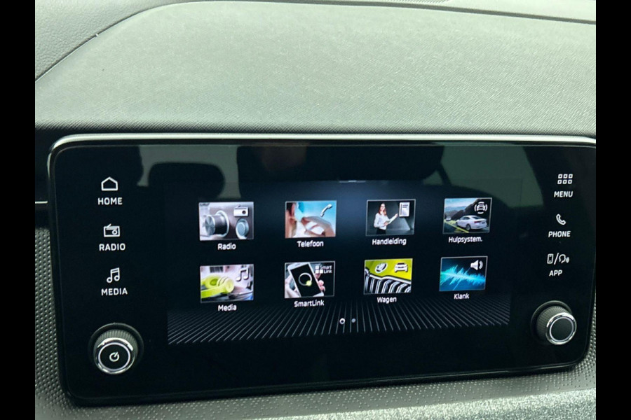 Škoda Kamiq 1.0 TSI Business Edition DSG Navigatie Apple Carplay/ Android Auto Camera Parkeersensoren Cruise Control Climate control LED Keyless