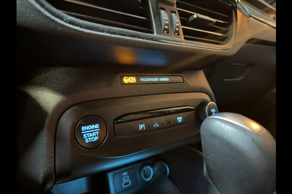 Ford FOCUS Wagon 1.0 EcoBoost Mild-Hybrid ST-Line | Automaat | StuurVW | StoelVW | CarPlay | Navi | LED | PDC | Rijklaar