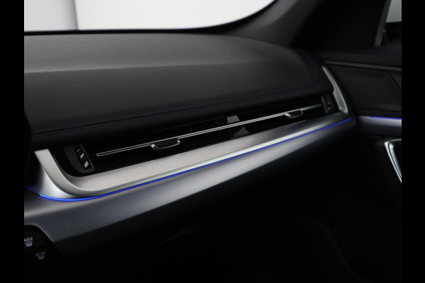 BMW X1 xDrive25e M Sport | SOH 93,3% | Adaptive cruise | Massage | Sportstoelen | Keyless | Stuurverwarming | Leder/Alcantara | Live Cockpit | Camera | Stoelverwarming | Adaptief LED | PHEV | Plug In