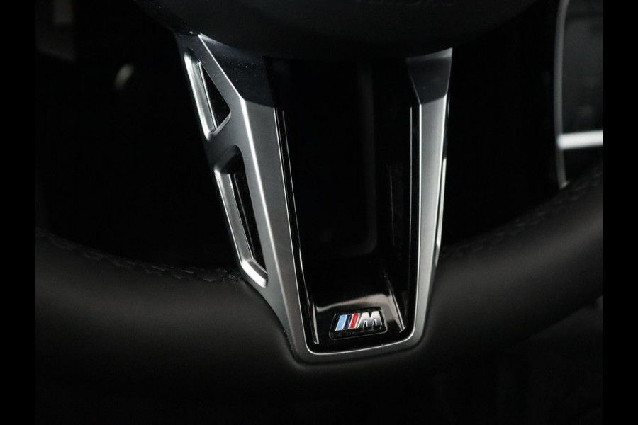 BMW X1 xDrive25e M Sport | SOH 93,3% | Adaptive cruise | Massage | Sportstoelen | Keyless | Stuurverwarming | Leder/Alcantara | Live Cockpit | Camera | Stoelverwarming | Adaptief LED | PHEV | Plug In