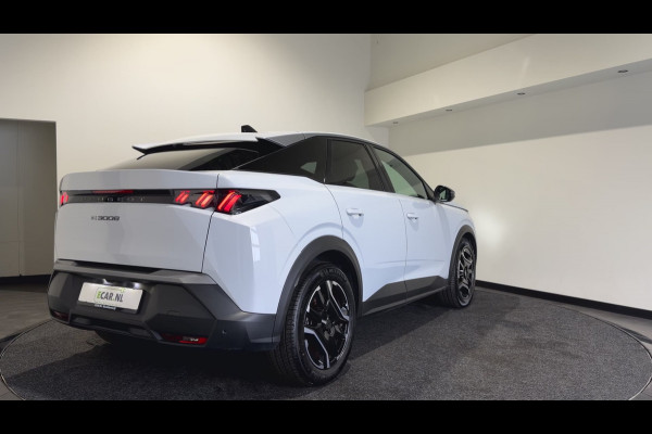 Peugeot E-3008 Allure 73 kWh | Panoramascherm | Keyless Entry & Start | Soh (batterijcheck) Waarde 96,5 %