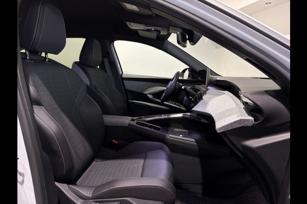 Peugeot E-3008 Allure 73 kWh | Panoramascherm | Keyless Entry & Start | Soh (batterijcheck) Waarde 96,5 %
