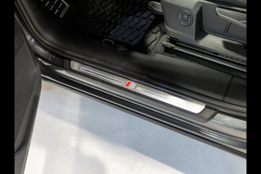 Audi Q3 35 TFSI 2x S-Line Edition / 150pk / Dodehoek herkenning /