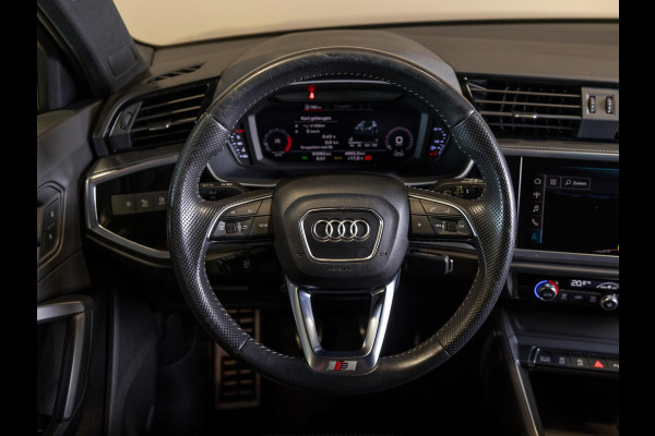Audi Q3 35 TFSI 2x S-Line Edition / 150pk / Dodehoek herkenning /