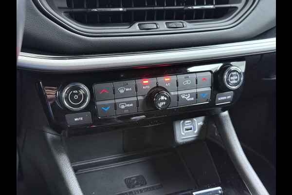 Jeep Compass 1.3 Plug-In Hybrid 80th Anniversary 4WD PHEV| ACHTERUITRIJCAMERA| ADAPTIVE CRUISE CONTROL| APPLE CAPLAY/ ANDROID AUTO|