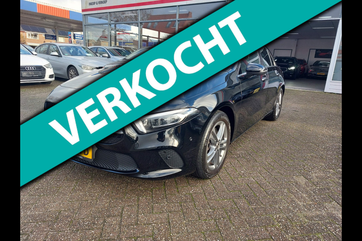 Mercedes-Benz A-Klasse 250 4MATIC MBUX, PANO, AUTOMAAT, NAVI, PDC