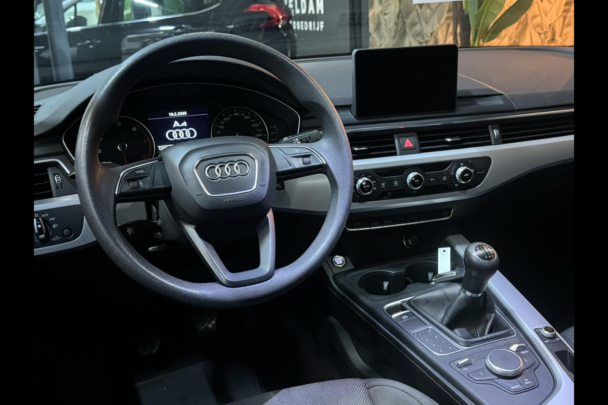 Audi A4 Limousine 1.4 TFSI | Trekhaak | Cruise | Navi | PDC | Airco | NAP