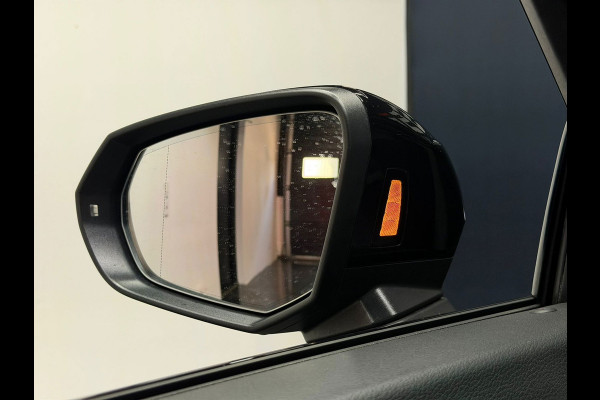 Audi RSQ3 2.5 TFSI Pano RS Zetels 360 Keyless
