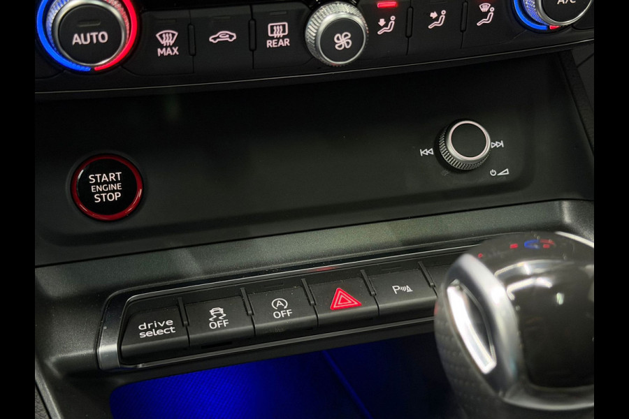 Audi RSQ3 2.5 TFSI Pano RS Zetels 360 Keyless