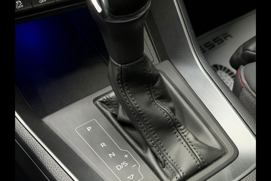 Audi RSQ3 2.5 TFSI Pano RS Zetels 360 Keyless