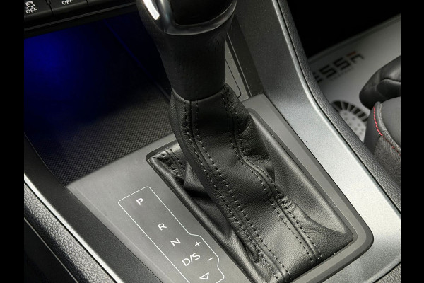 Audi RSQ3 2.5 TFSI Pano RS Zetels 360 Keyless